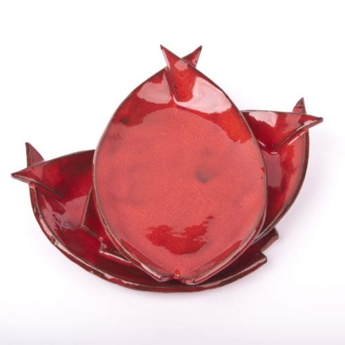 Talerzyk w kształcie ryby z rudej gliny w czerwieni ceramika polska