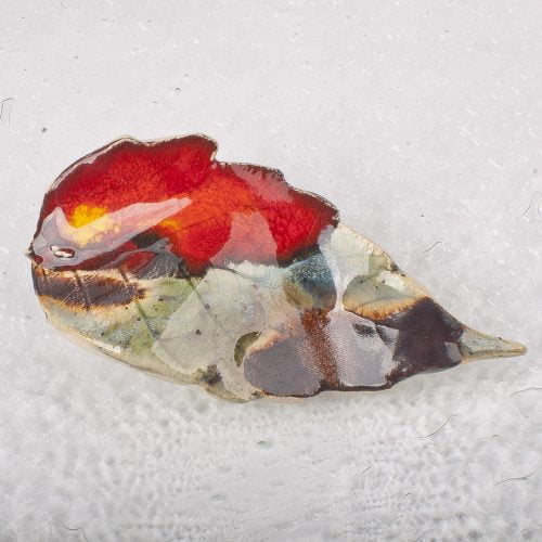Broszka ceramiczna – podłużny, wielobarwny liść