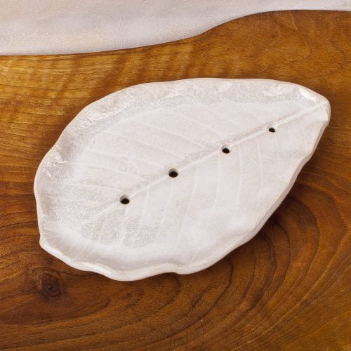 Mydelniczka liść w oszronionej bieli; 18x11cm dekoracyjna
