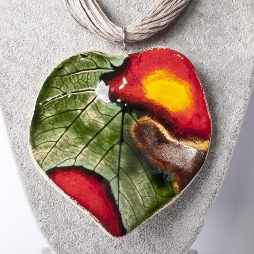 Naszyjnik lniany z liściem w kształcie serca
